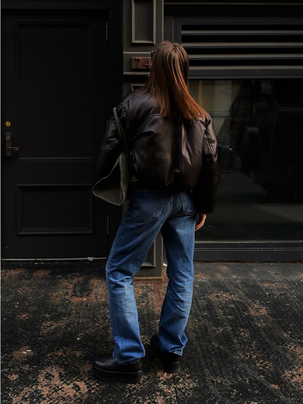 Straight-cut mid rise jeans